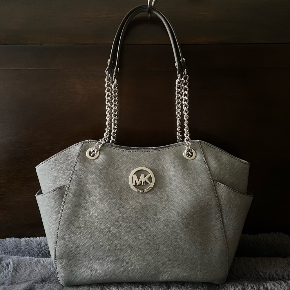 Michael Kors Women's Jet Set Travel Gray Silver Chain Shoulder Bag - Picture 1 of 8